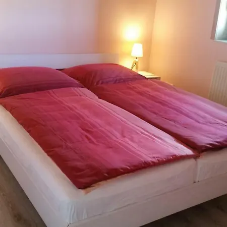 Landhaus Maltzien auf Rügen Apartamento *